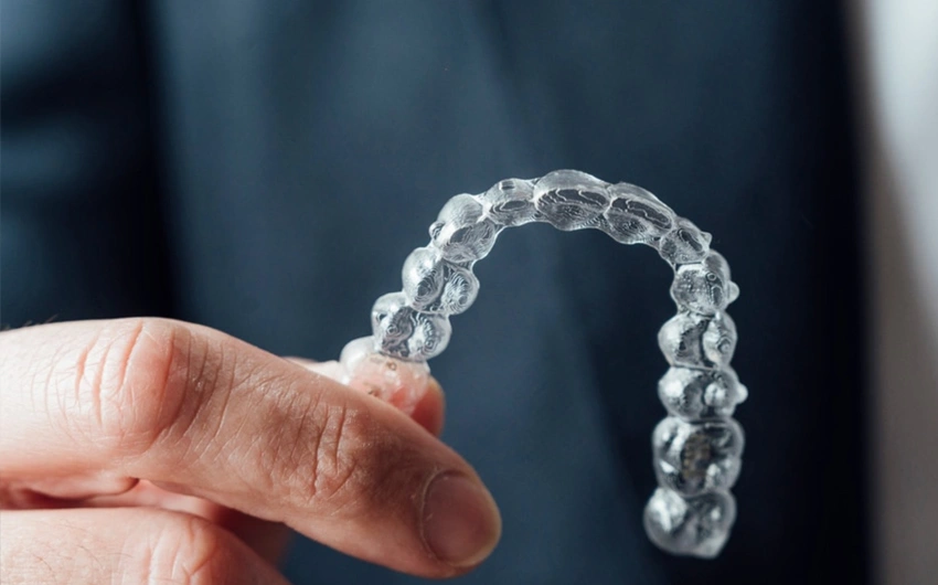 Dental-Implants